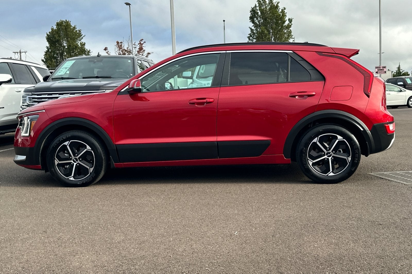2024 Kia Niro EX