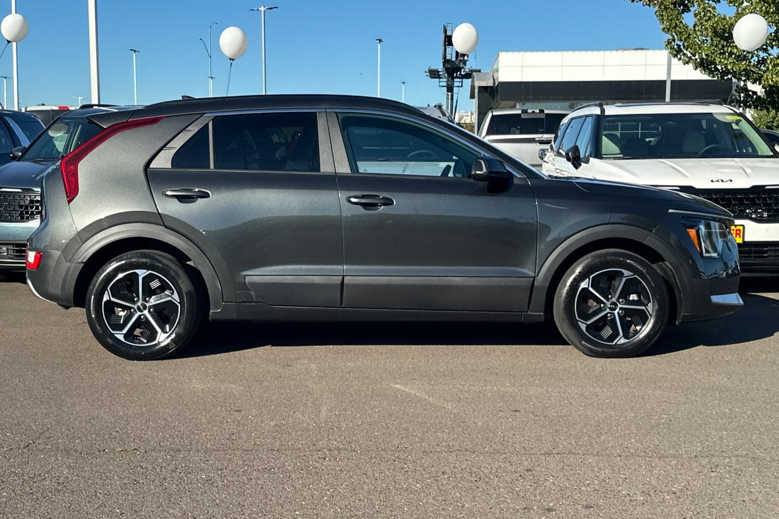 2025 Kia Niro Plug-In Hybrid EX