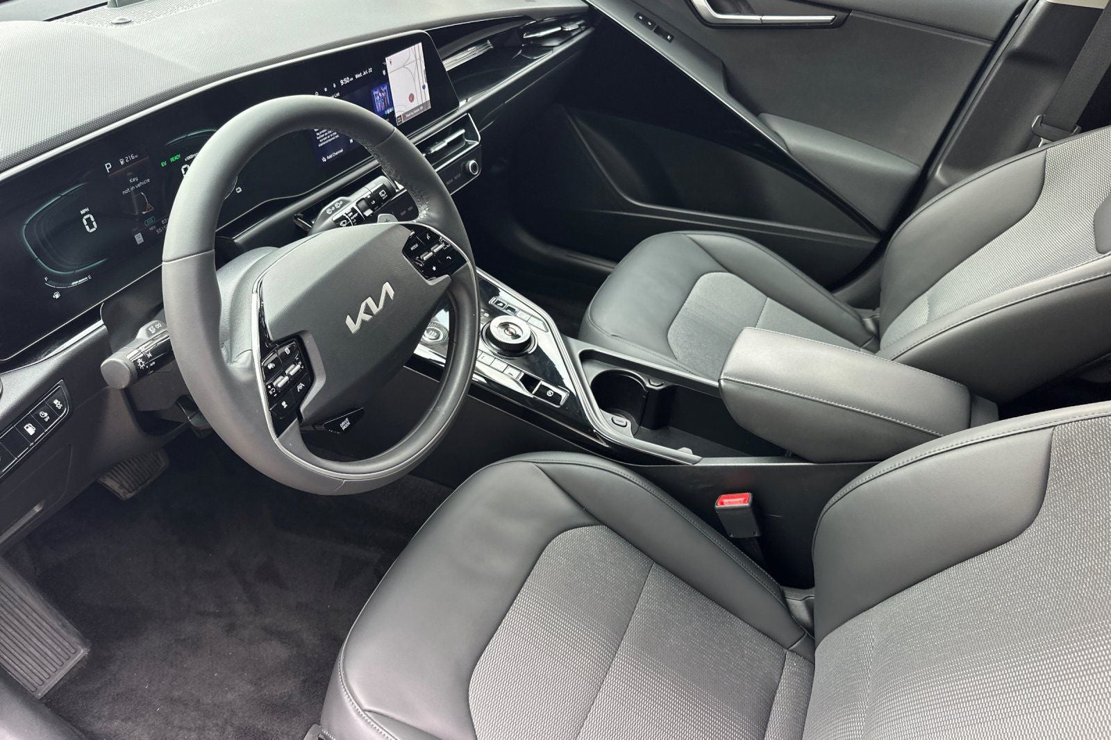 2023 Kia Niro Plug-In Hybrid EX