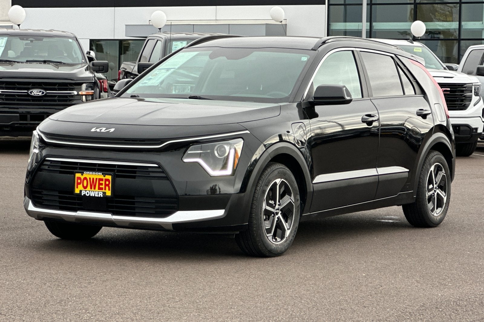 2024 Kia Niro Plug-In Hybrid EX