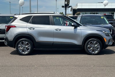 2024 Kia Seltos S