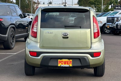 2013 Kia Soul Base