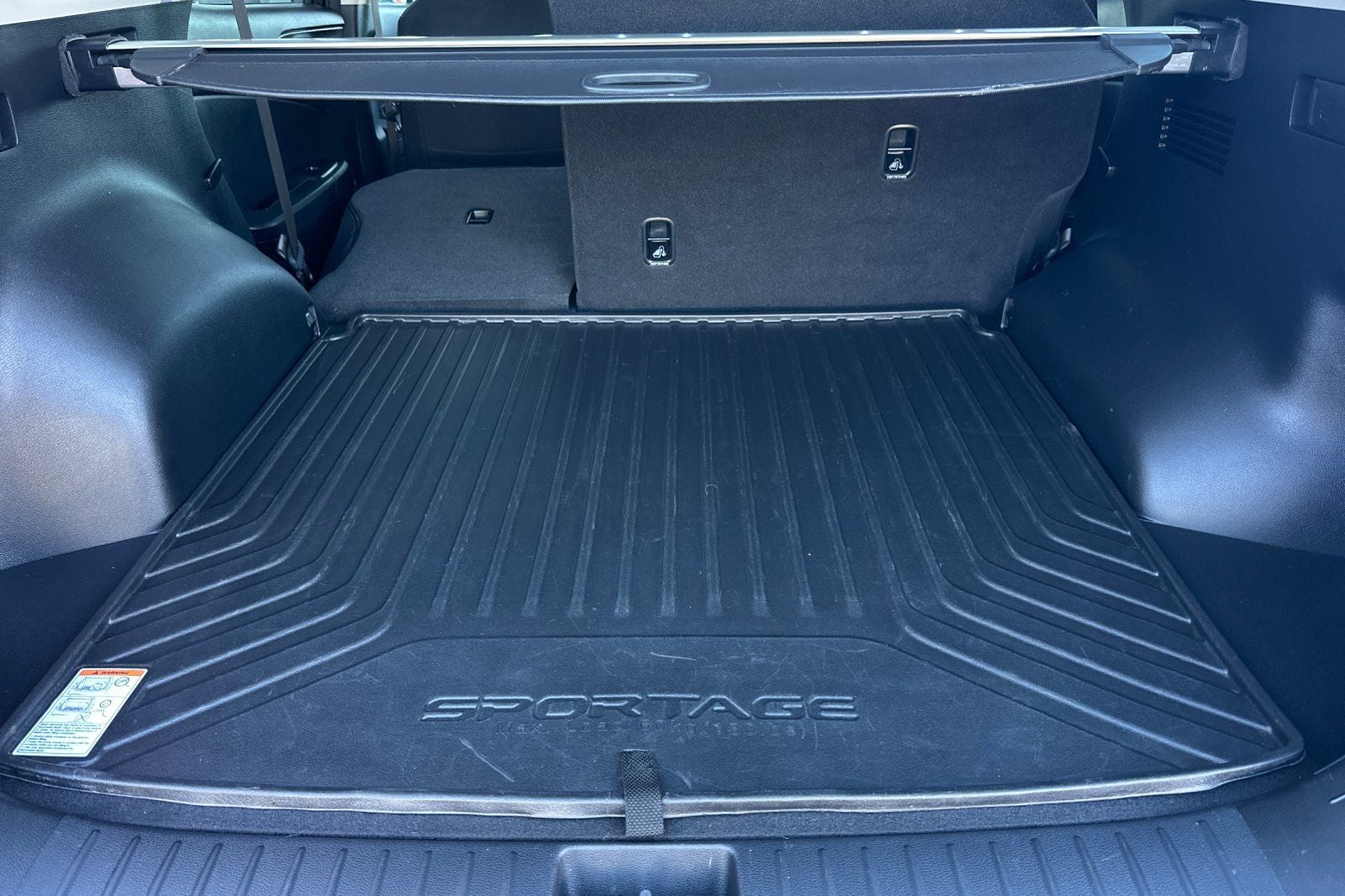 2024 Kia Sportage Hybrid LX