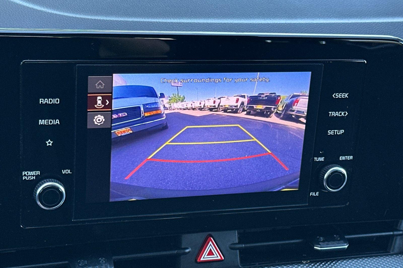2024 Kia Sportage Hybrid LX