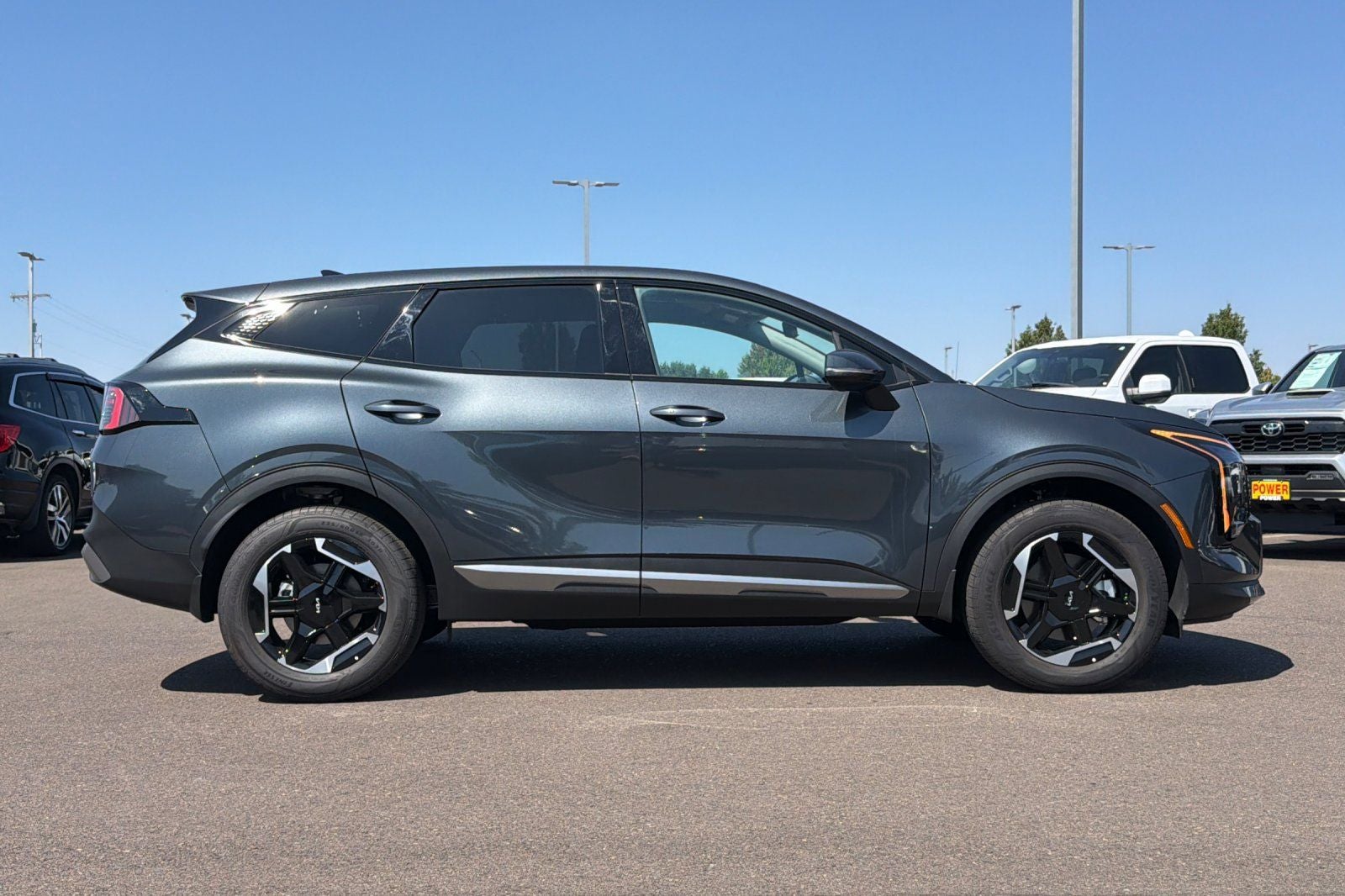 2026 Kia Sportage Hybrid S