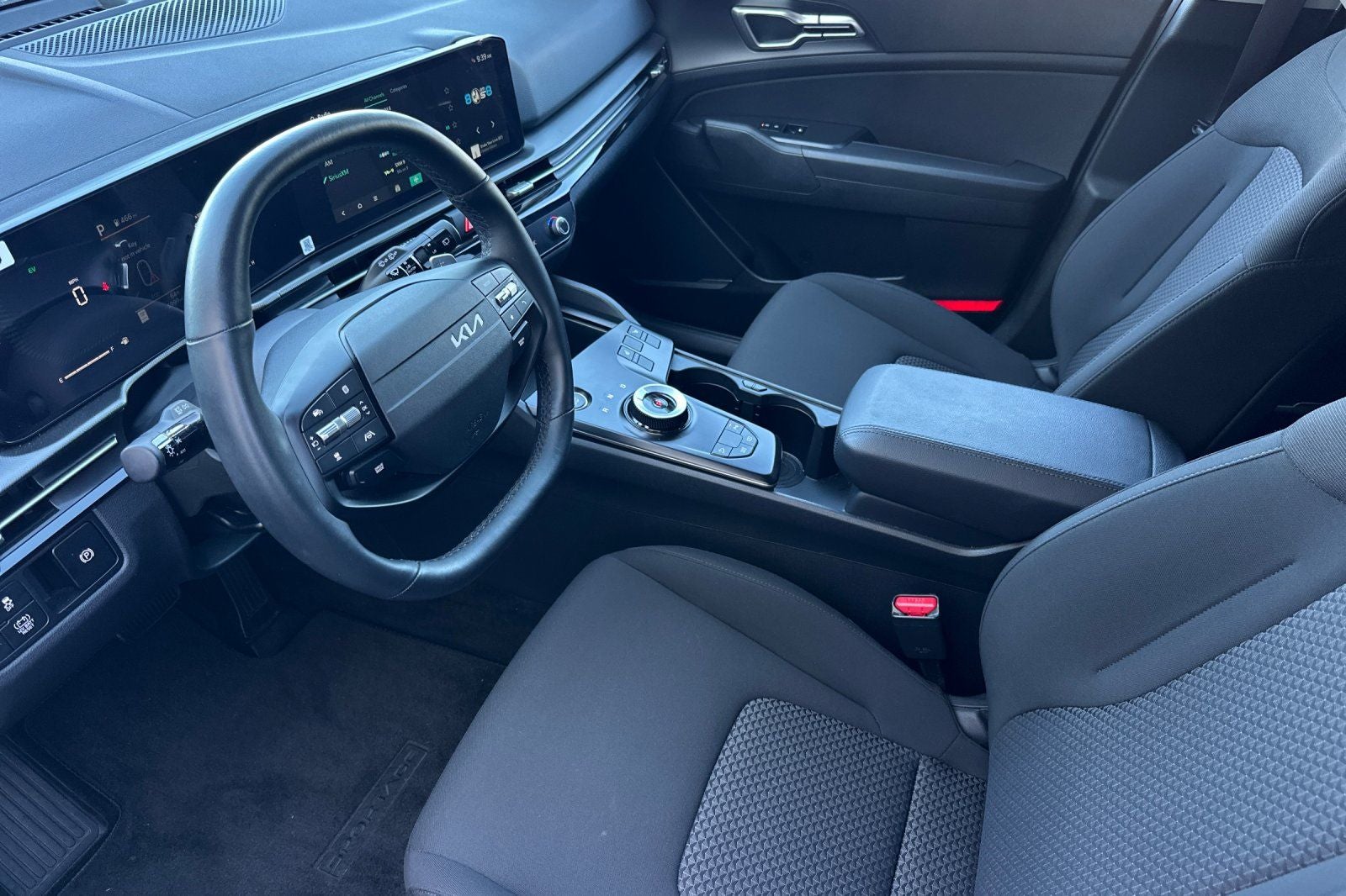 2026 Kia Sportage Hybrid S