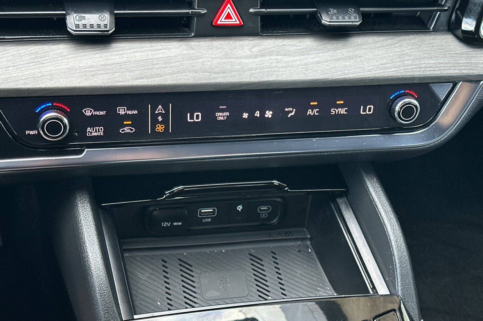 2025 Kia Sportage Plug-In Hybrid X-Line Prestige