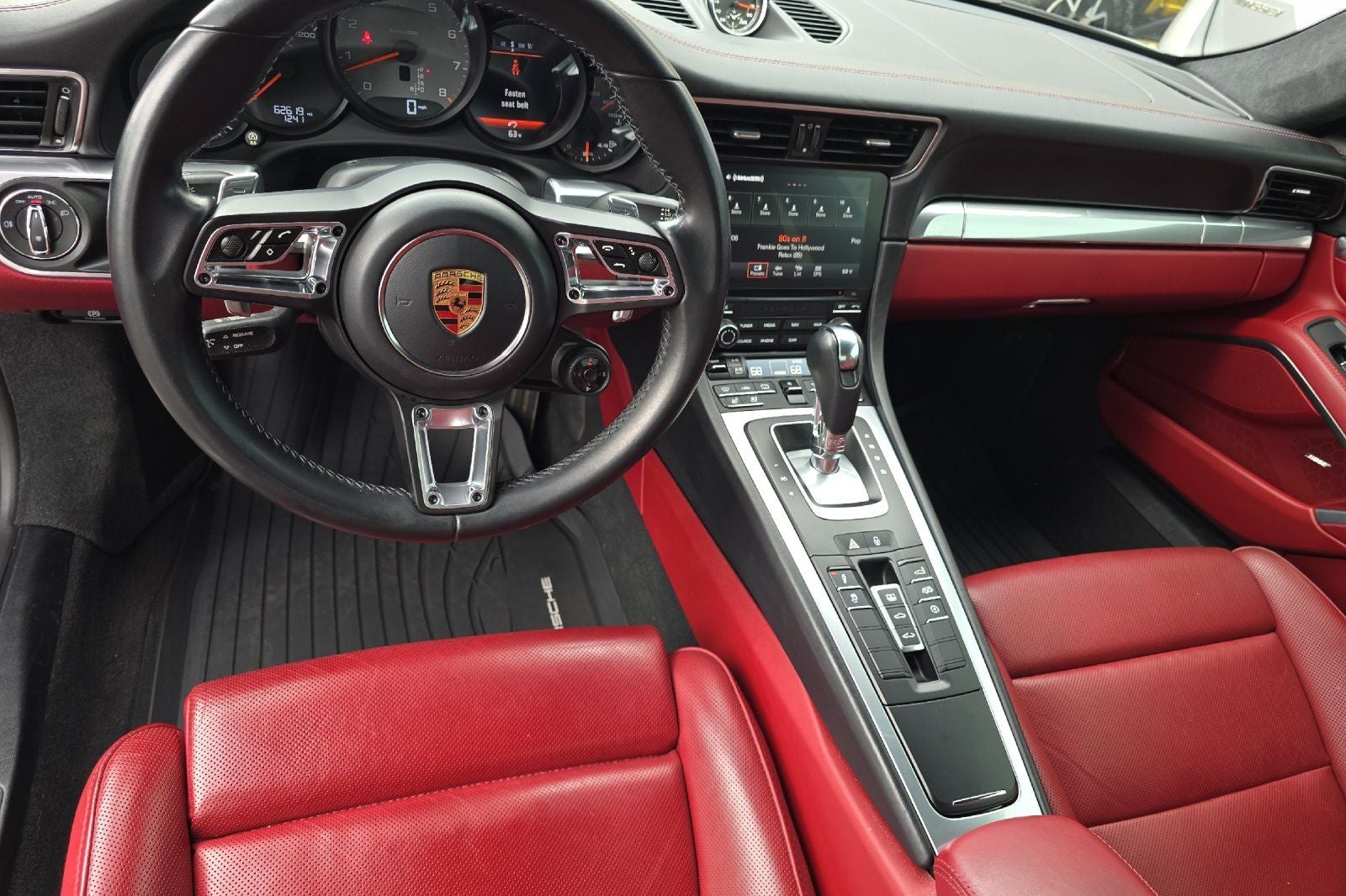 2017 Porsche 911 Carrera 4S