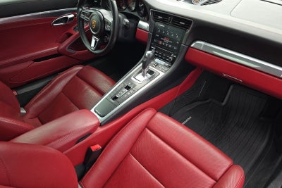 2017 Porsche 911 Carrera 4S