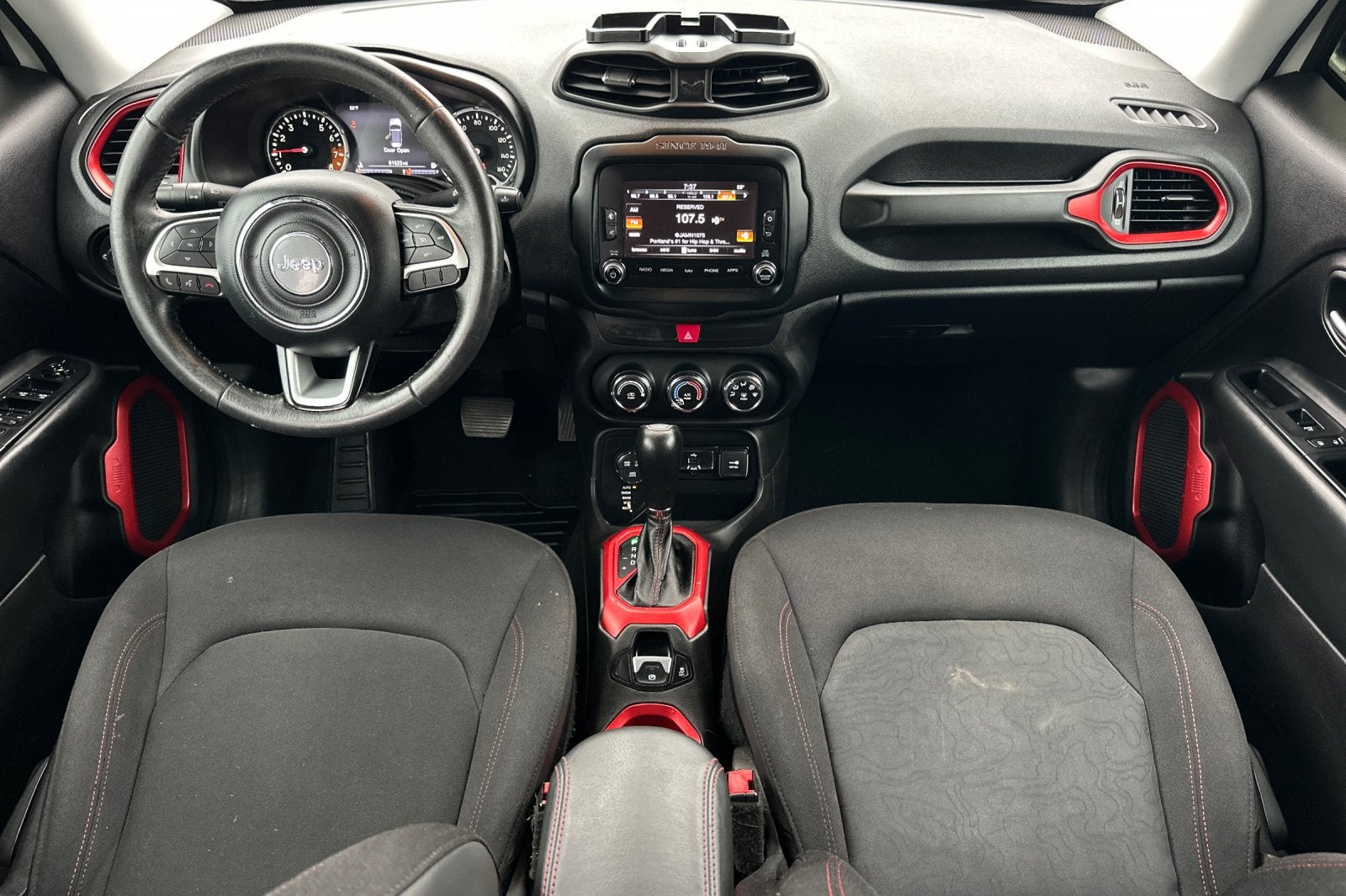2017 Jeep Renegade Trailhawk