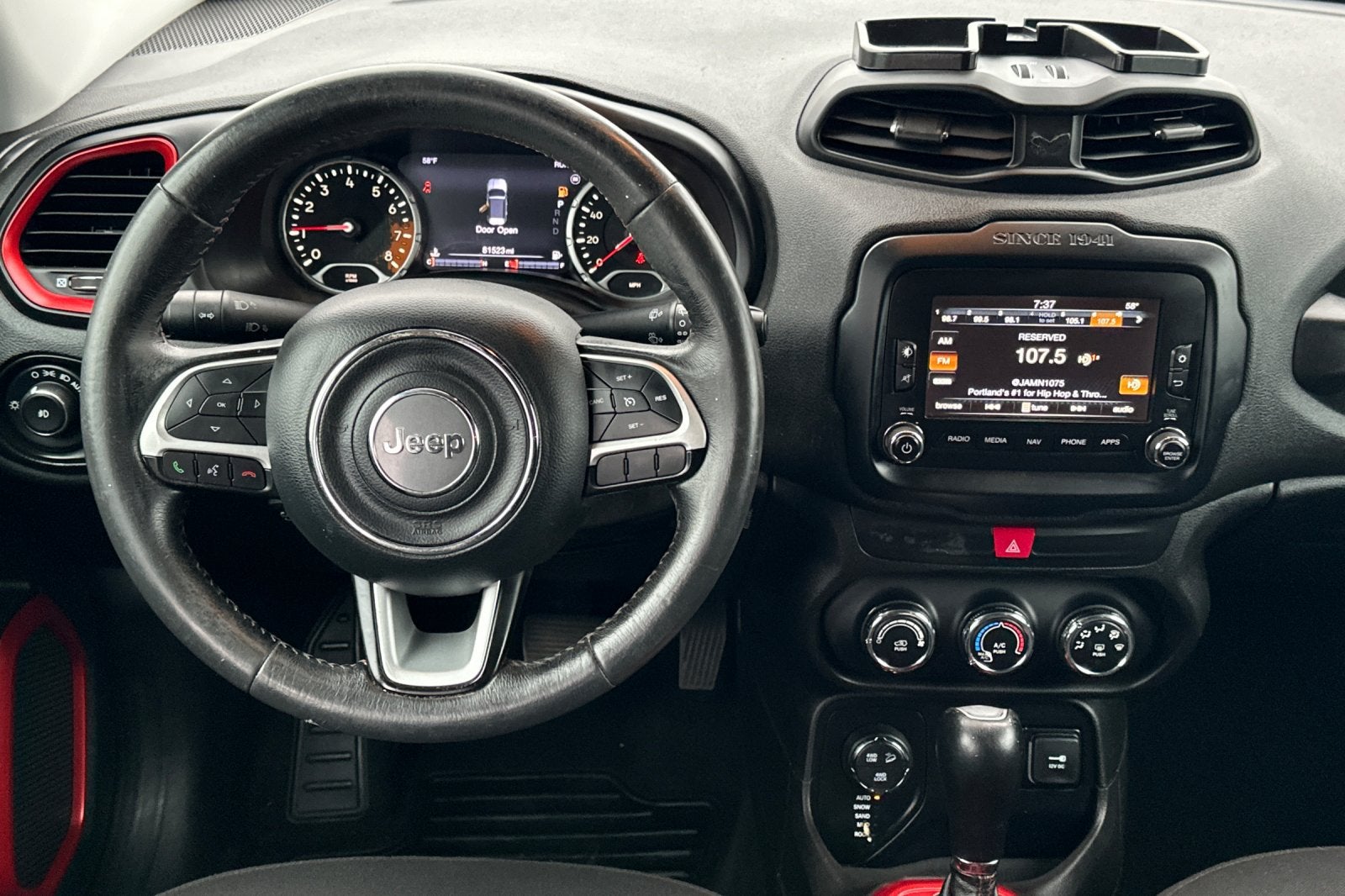 2017 Jeep Renegade Trailhawk