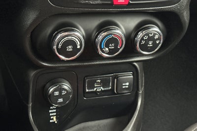 2017 Jeep Renegade Trailhawk